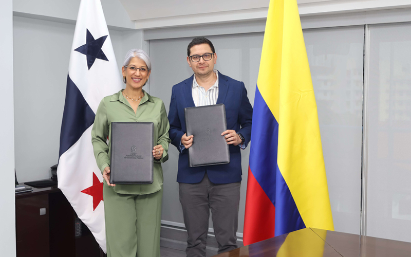 Colombia y Panamá formalizan acuerdo regulatorio para la interconexión eléctrica binacional