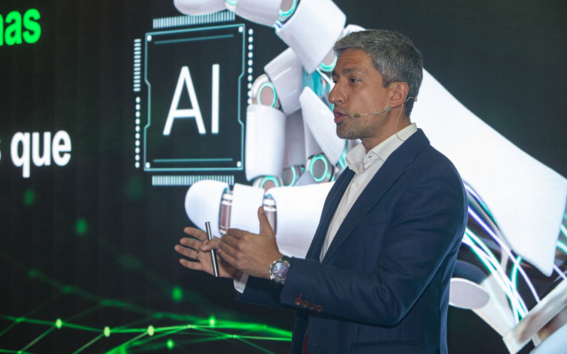 Javier Ortiz, CEO del Clúster Andino para Schneider Electric