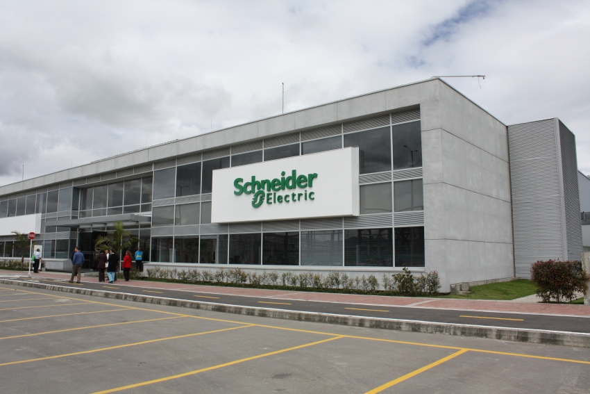 Schneider Electric capacitará a más de dos mil socios en Colombia hasta el final de 2019
