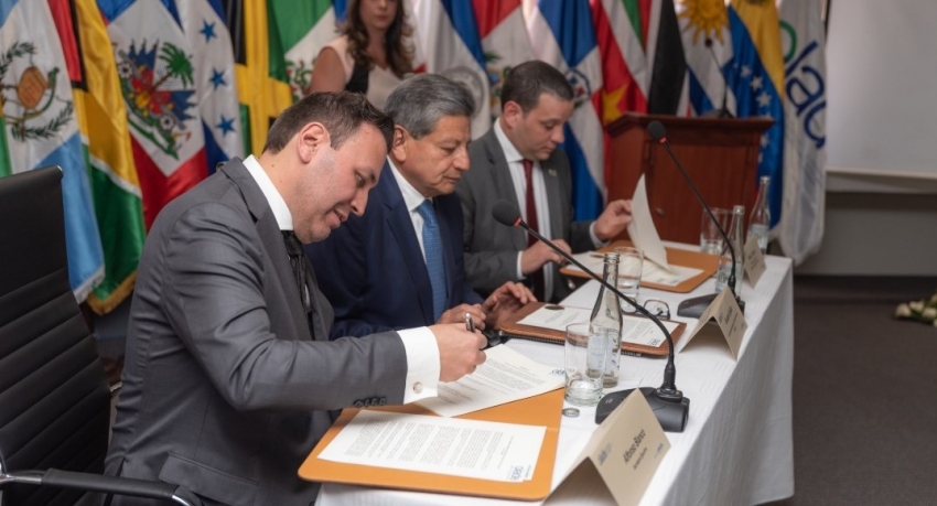 Alfonso Blanco Bonilla, ratificado como Secretario Ejecutivo de OLADE