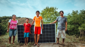 En México, compañía conectara con energía solar a más de 150 familias